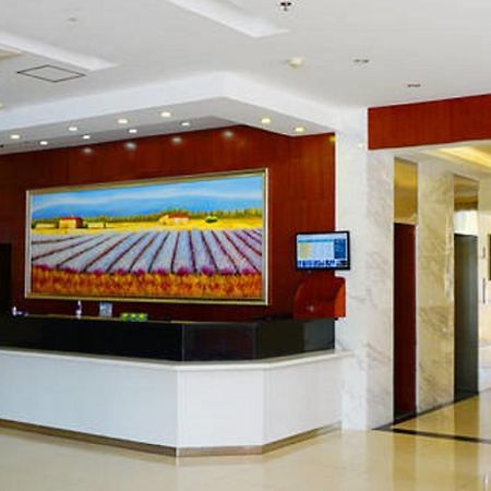 Gold Mine Express Hotel Nanning Buitenkant foto