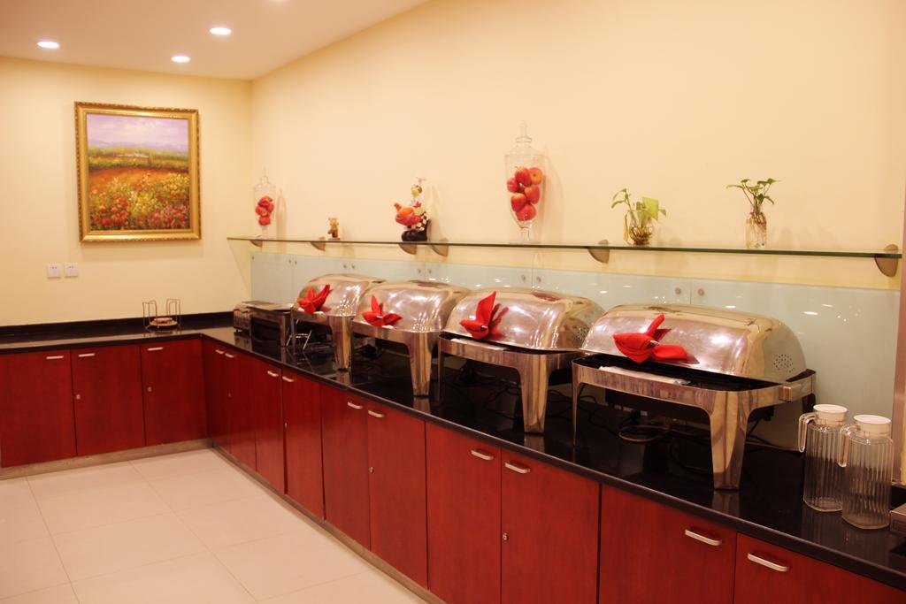 Gold Mine Express Hotel Nanning Buitenkant foto