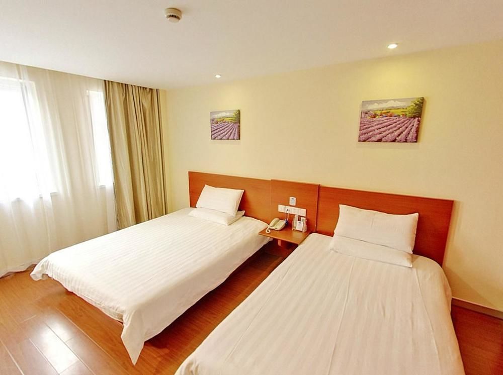 Gold Mine Express Hotel Nanning Buitenkant foto